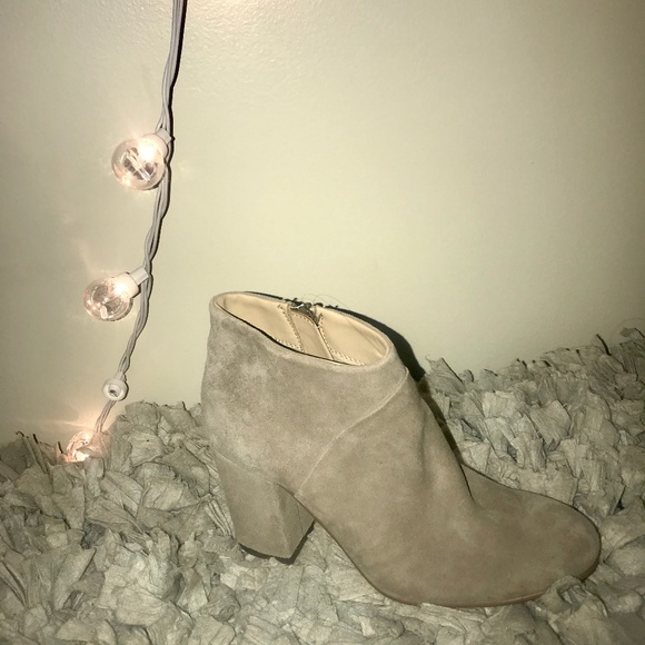 Suede Grey booties - Picture 3 of 3